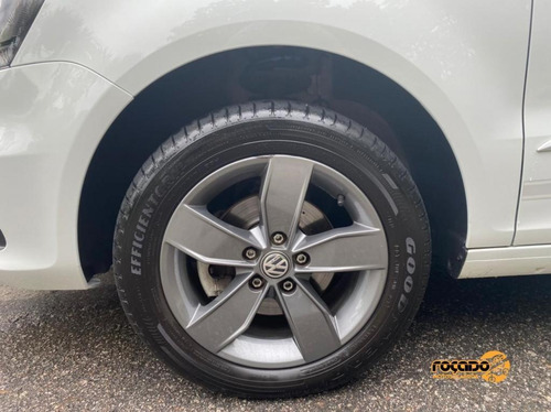 Fox Connect 1.6 Flex 8v 5p