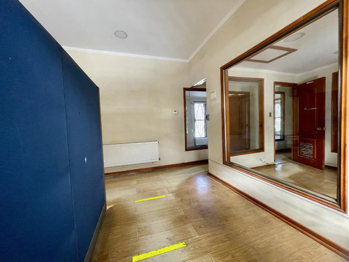Taller C/ 9 Oficinas Privadas- Ideal Pymes O Taller Mecánico