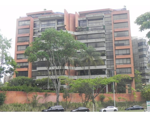 Bello Apartamento En La Zona Mas Exclusiva De Caracas