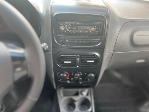 Fiat Strada 1.4 Hard Working Ce Flex 2p