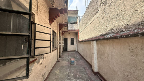Terreno En Venta Calzada Misterios, Con Uso De Suelo