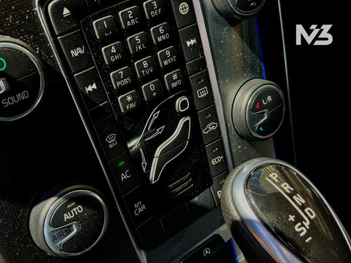 Volvo V40 2.0 T5 R-design Drive-e 5p