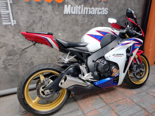 Imagem 4 de 12 de Honda Cbr 1000 Rr 2010