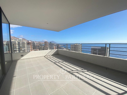 Arriendo Departamento Almagro Avenida Brasil Con V...