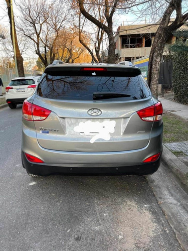 Imagen 11 de 13 de Hyundai Tucson 2.0 Gls 154cv 6at 4wd 2015