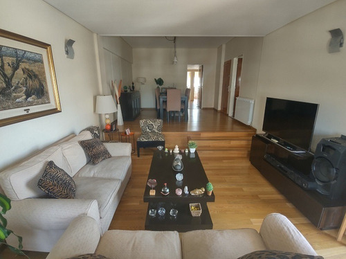 Imagen 5 de 26 de Excelente Piso De Categoría - 130m² + Cochera - Bajas Expensas (av. Directorio 2200)