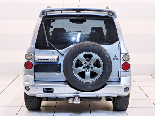 Mitsubishi Pajero TR4 2.0 4X4 16V 140CV FLEX 4P AUTOMÁTICO