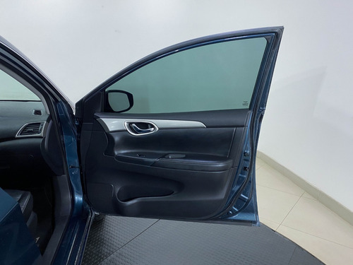 Imagem 13 de 22 de Nissan Sentra 2.0 Sv Flex Aut. 4p