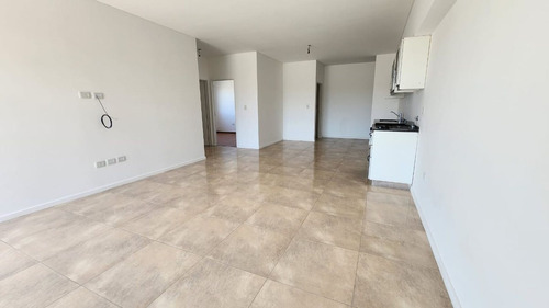 Venta Departamento 3 Ambientes Pilar Balcon Garage
