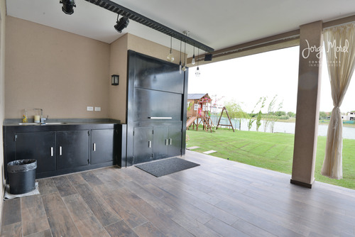 Casa Laguna #200-300 - San Sebastian - Area 5 - 240m2 #id 1047