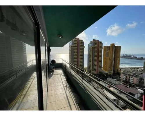 Se Vende Departamento En Av. Brasil De 3 D+2b+1 Est Y 1 Bog