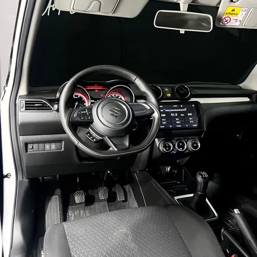Suzuki Swift 1.2 Mt Hybrid