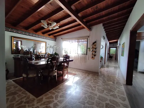 Casa Unifamiliar En Venta En Calasanz Parte Baja(va)