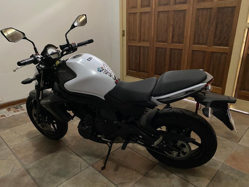 Kawasaki Er6n