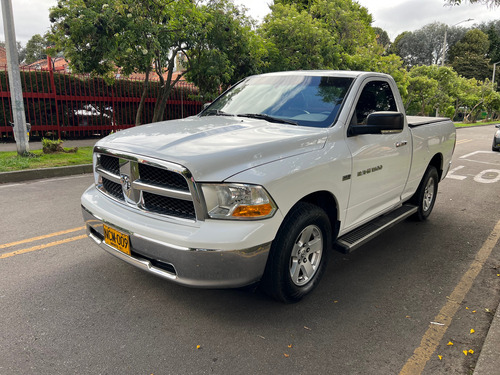 Dodge Ram 5.7 1500 Slt 4x2