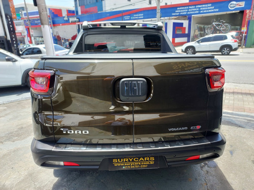 Fiat Toro 2.4 Volcano 16v Flex 4x2 Aut. 4p