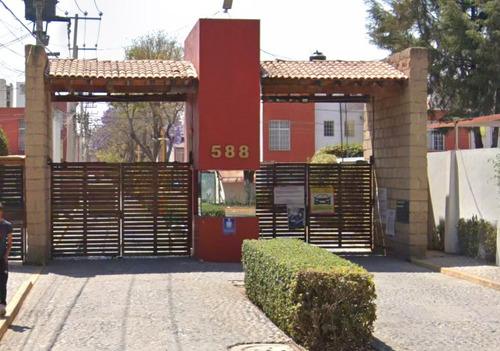 Venta De Casa Ubicada En   Real De San Fernando, Santa Elena, Cuatitlan México.