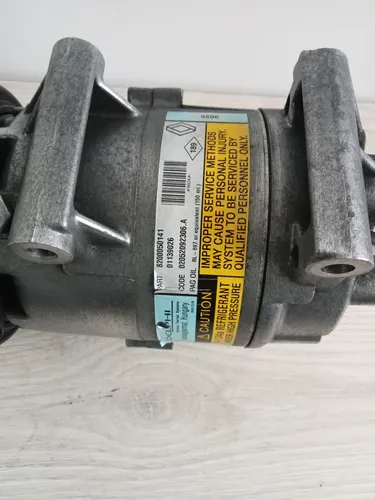 Compresor De A.a. Renault Megane Original Delphi. (Usado)