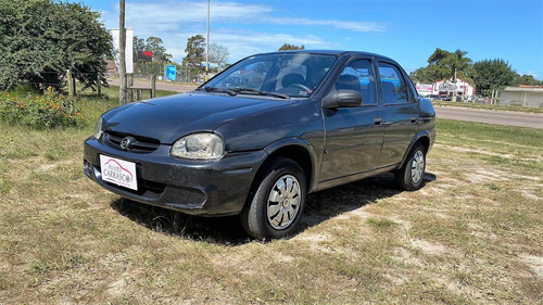 Chevrolet Corsa Classic 1.6 Nafta - Financio / Permuto