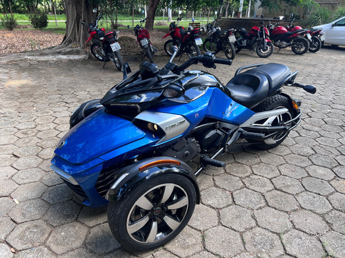 Spyder F3 Can-am