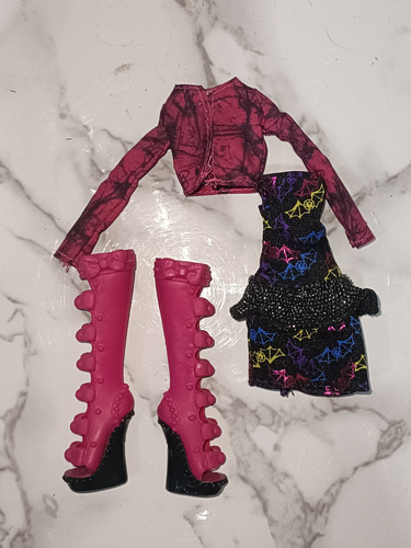 Monster High Outfit Iris Clops