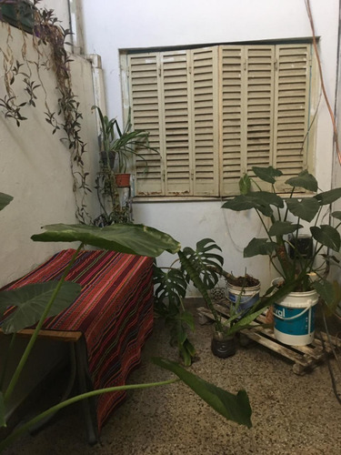 Imagen 7 de 9 de Ph Interno A Metros De La Estacion Y A Reciclar