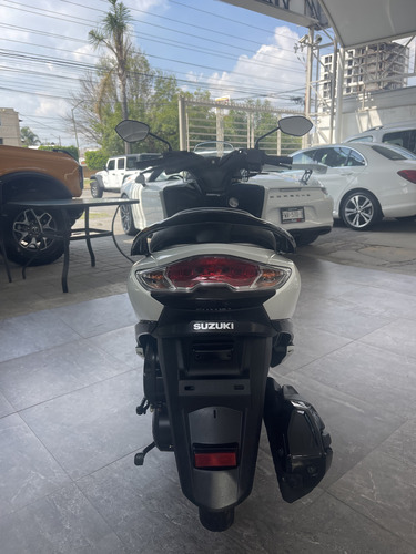 Suzuki Burgman 125
