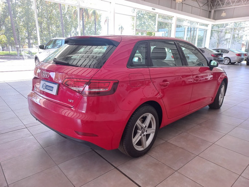 Imagen 6 de 11 de Audi A3 1.4 Sportback S-tronic