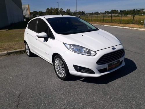 Ford Fiesta 1.6 TITANIUM HATCH 16V FLEX 4P POWERSHIFT