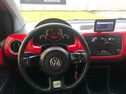 Imagem 11 de 15 de Volkswagen Up! 2016 1.0 Tsi 5p