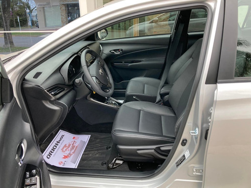 Imagen 6 de 15 de Toyota Yaris 1.5 Vvti 5 Puertas Xls Pack Cvt 0km My2022