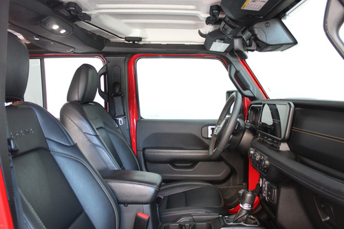 Jeep Wrangler 3.6 Unlimited Sahara 4x4 At