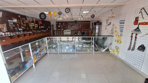Se Alquila Galpon, Apto, Local En La Calle Boyaca Al02-1912sc-dflo