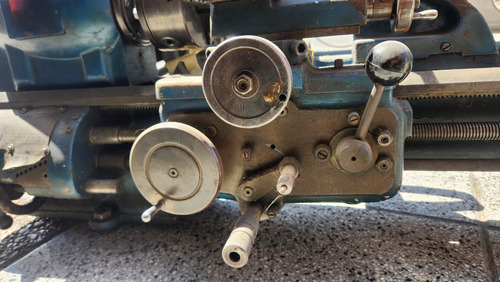Torno Paralelo Santos Vega T230 Con Motor Monofásico