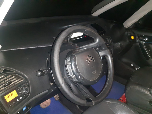 Imagem 4 de 15 de Citroën Grand C4 Picasso 2010 2.0 5p