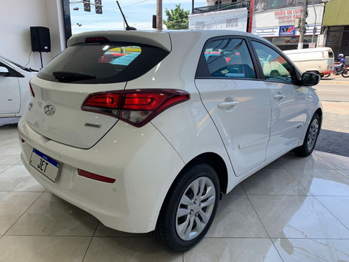 Imagem 5 de 14 de Hyundai Hb20 1.6 Comfort Plus Aut
