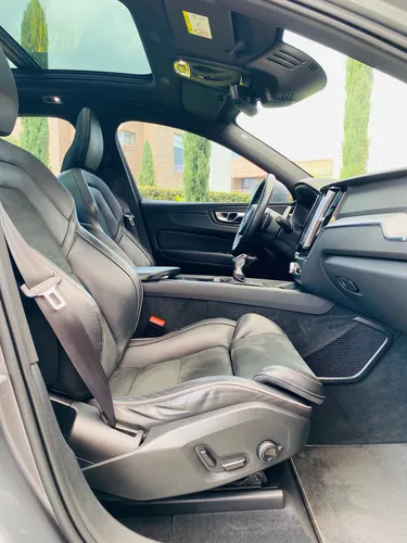 Volvo XC60 2.0 T5 Awd R-design