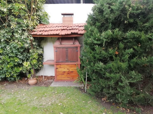 Imagen 18 de 22 de Chalet De 4 Ambientes En Ph. Complejo Con Parque