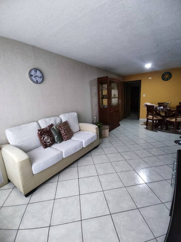 Se Alquila Oportunidad Apartamento Res. El Poblado San Diego 