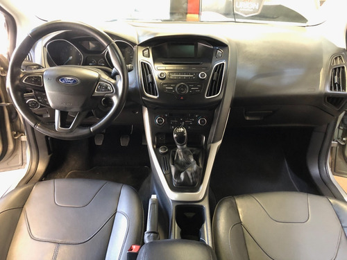 Ford Focus Iii 2.0 Se Plus Mt 2015 Urion Autos