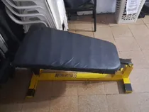 Comprar Dos Máquinas De Gimnasio Usadas. Ver Fotos. Amarillo Negro