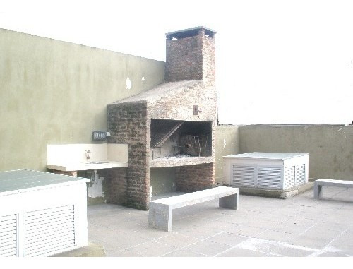 Imagen 9 de 13 de Apartamento En Aguada Sobre Avenida 2 Dormitorios Y Garage