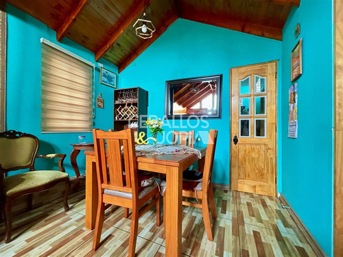 Casa En Venta De 7 Dorm. En Quilpué