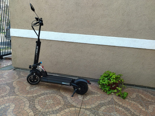 Scooter Eléctrico !  Modeló Rebelde Max . Semi Nuevo