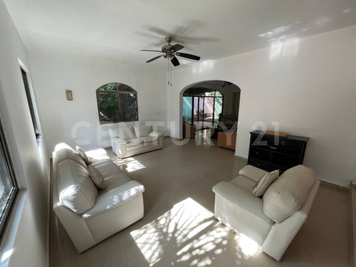 Casa En Venta En Residencial Las Quintas En Cancun