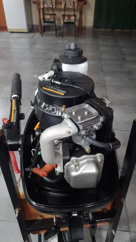 Gomon Hifei 3,20mts Piso Aluminio C/motor 5hp 4t Parsun/2024