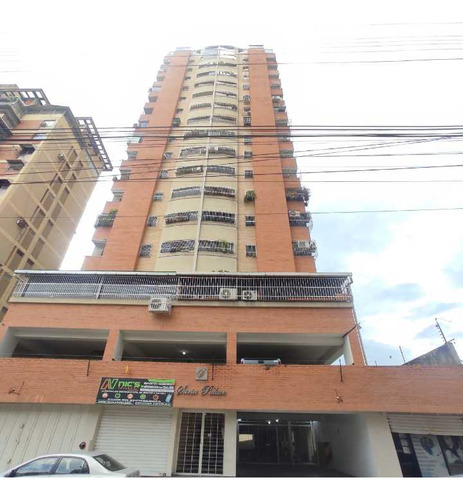 Venta Apartamento, Res Suria Palace, Zona Centro, Maracay. R.g