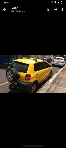 Imagem 3 de 12 de Volkswagen Crossfox 2009 1.6 Vht Total Flex 5p