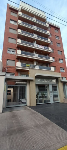 Venta De Departamento 3 Ambientes En Quilmes Centro, Quilmes