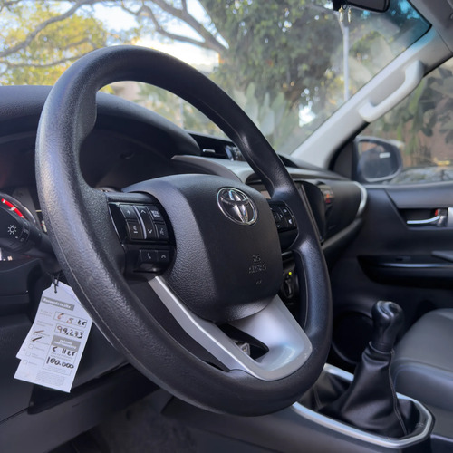 Toyota Hilux 2.4l